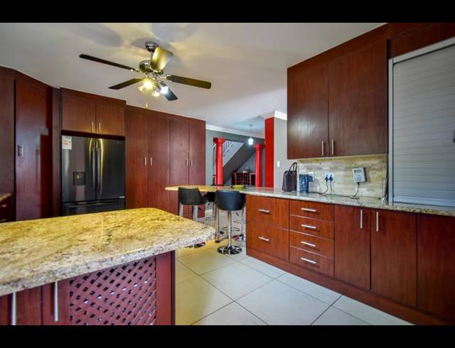 5 BEDROOM HOUSE FOR SALE IN GEZINA